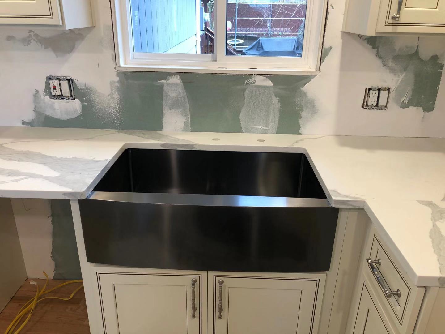 3cm Quartz Calacatta Bianco Countertop - Self Pick Up Only