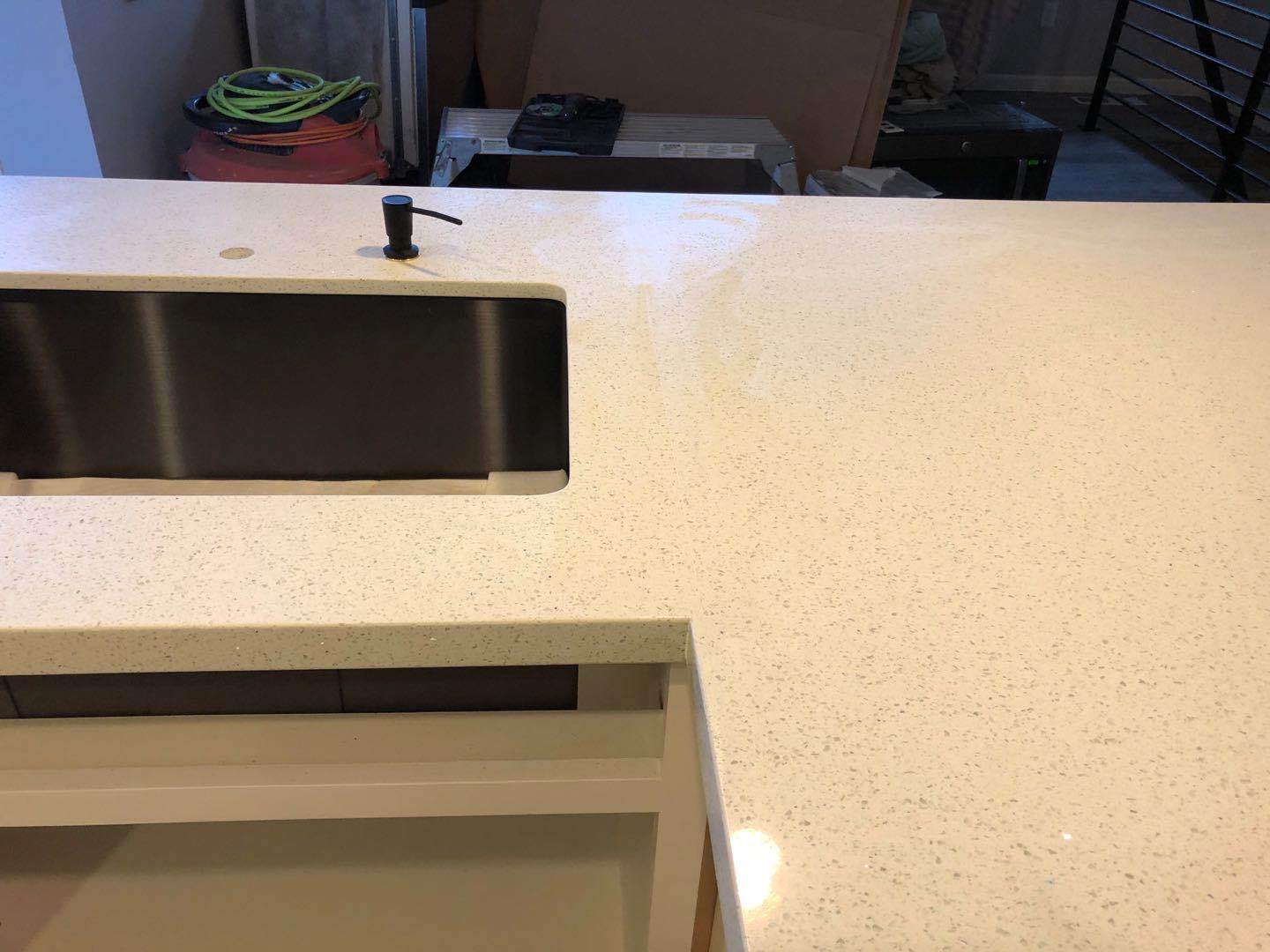 Quartz 2cm Milky White Countertop - Self Pick Up Only - ZCBuildingSupply